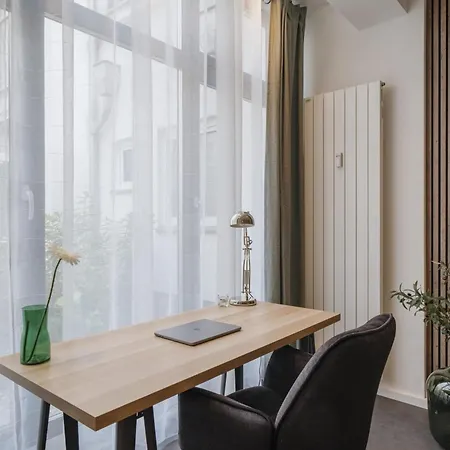 Homely - Luxury Loft, Modern, Near Kurfuerstendamm I Cafe Berlin