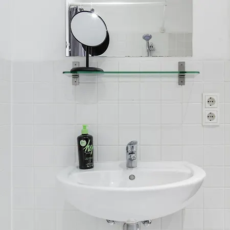 Schoenhouse Street Apartmanhotel *