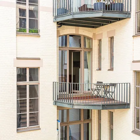 Aptc Downtown Monument4rent Near Checkpoint Charlie * Berlin