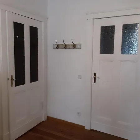 Guest house Schmollerplatz