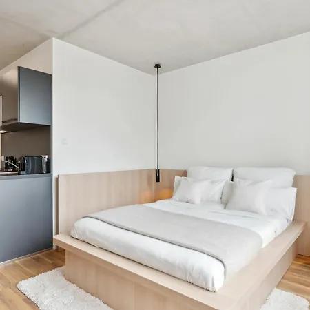 Hotel Habyt-the Waterfront *