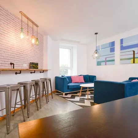 Old Town Hostel