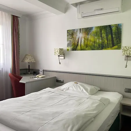 Alpinia Hotel 4*