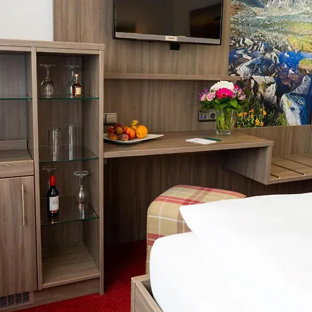 Hotel Alpinia