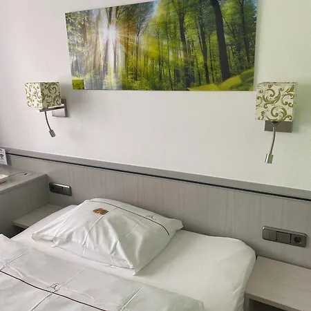 Alpinia 4* Berlin