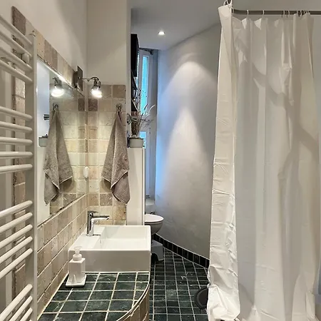 Schoene 3 Zimmer Im Herzen Friedrichshain *