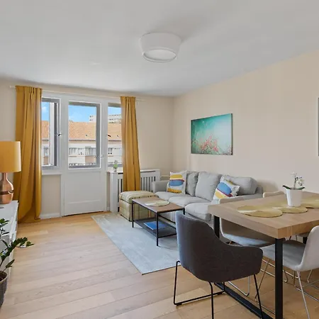 Apartment Eis
