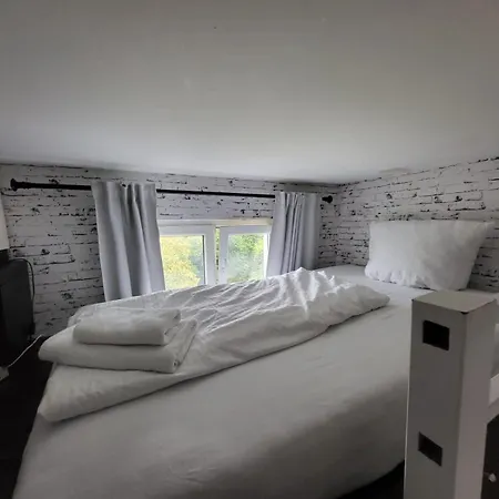 Apartment Business In *
