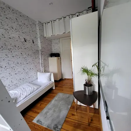 Business In Apartment Berlin