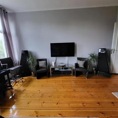 Business In Apartment