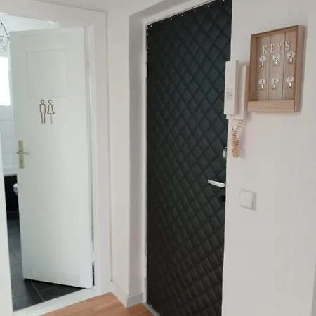 Apartment Weekend In *