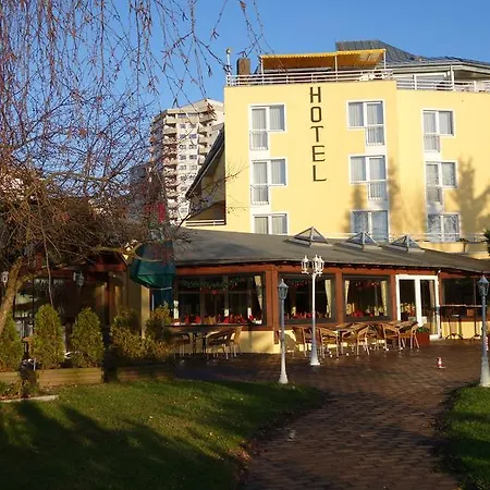 Hotel Rheinsberg Am See