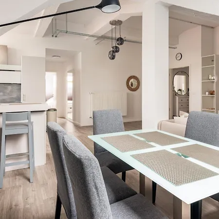 Mint Ueber Der Stadt Parken Kueche Wifi Apartment *