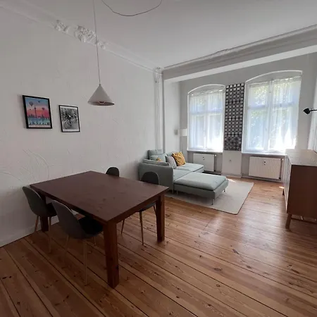 Apartment Schoene 3 Zimmer Im Herzen Friedrichshain Berlin