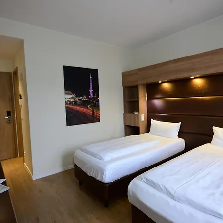 Hotel Motel Plus Berlin 3*