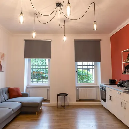Stylische Altbauwohnung Zentral In Kreuzberger Kiezlage Berlin