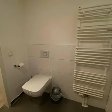 Modern Near Mauerpark Apartment *