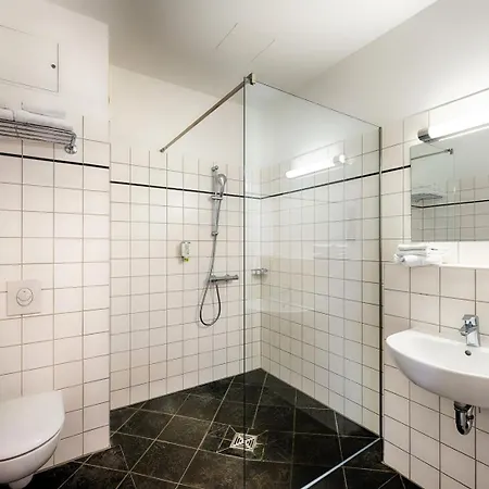 Hotel Martas Berlin-mitte 3*