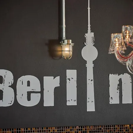 Hostel Generator Alexanderplatz *