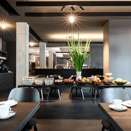Hotel Kpm & Residences 5*