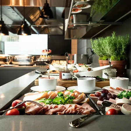 Kpm & Residences 5* Berlin