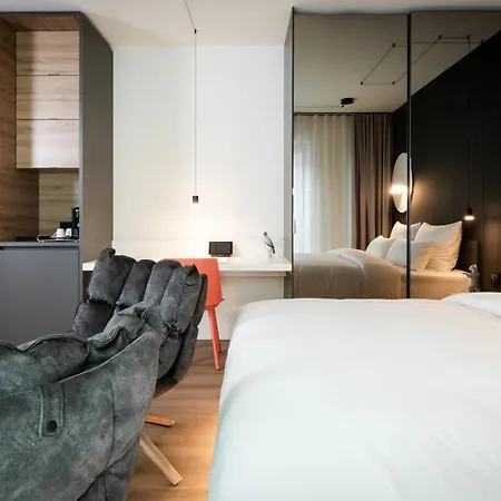 Kpm & Residences Hotel