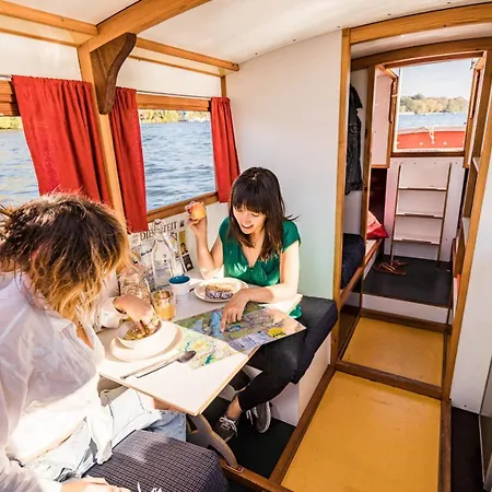 Hausboot Tour Mit Der Wasserkutsche - Fuehrerscheinfrei Tekne Berlin