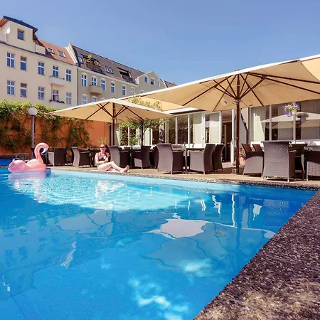 Mercure City West