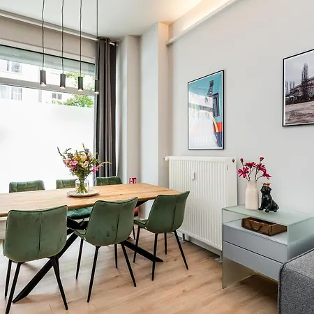 Luxurioeses Designer Mit 3 Schlafzimmern Berlin