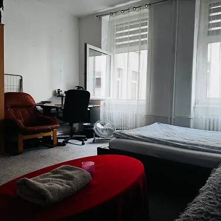 A Cosy, Super Quiet In Wedding Campsite Berlin