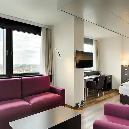 Park By Radisson Alexanderplatz 4*