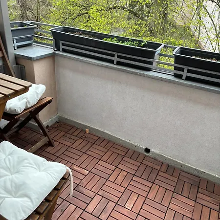 Apartment Furnished Well Equipped 2 In Wedding *