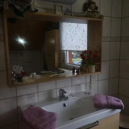 Homestay Zum Saegebock *