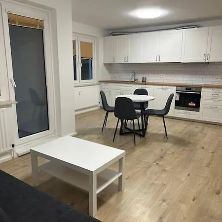 Apartment Comfortable And Spacious *