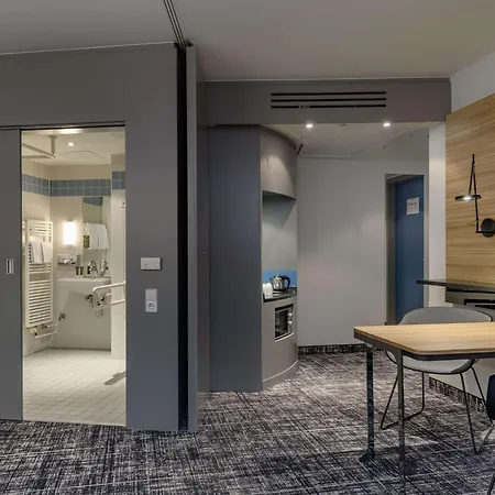 Novotel City Potsdamer Platz 3*