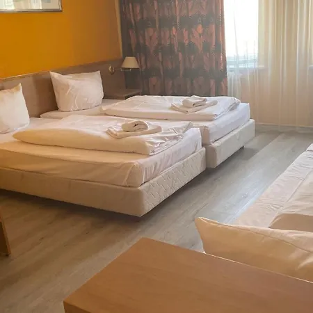 Spreewitz Am Kurfuerstendamm Szálloda Berlin