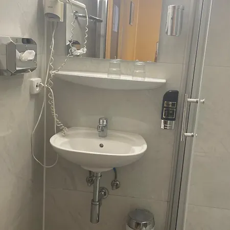Spreewitz Am Kurfuerstendamm 3* Berlin