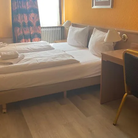 Spreewitz Am Kurfuerstendamm Szálloda