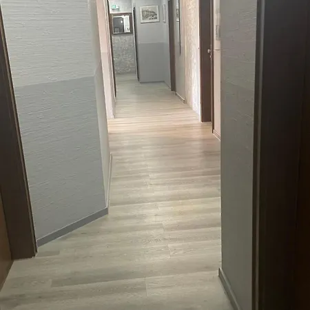 Szálloda Spreewitz Am Kurfuerstendamm