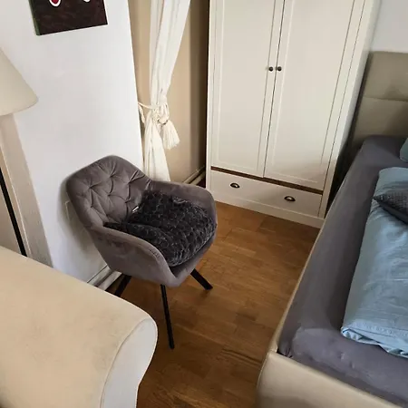 Apartment Zum Fuchsbau - Bei Berlin Schoneiche