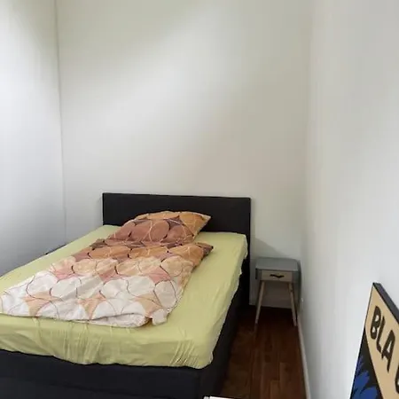 Zentrales Gartenhaus Loft In Berlin