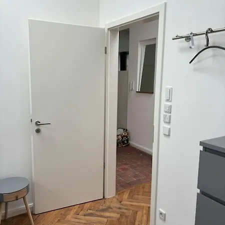 Holiday home Zentrales Gartenhaus Loft In Berlin