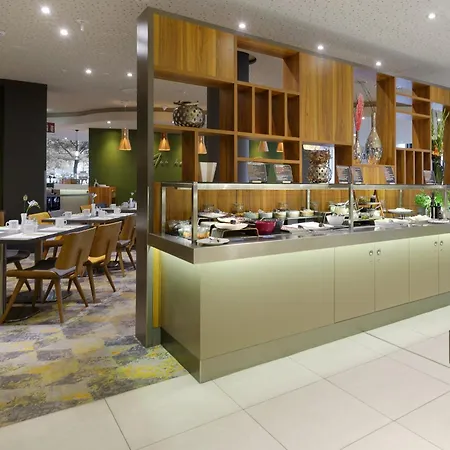 Hotel Novotel Mitte 4*