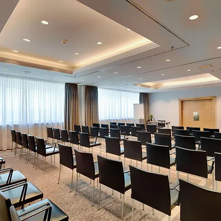 מלון Park By Radisson Alexanderplatz ברלין