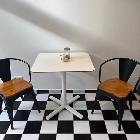 Schoenes In Charlottenburg Berlin