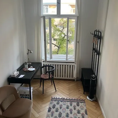 Homestay Schoenes In Charlottenburg