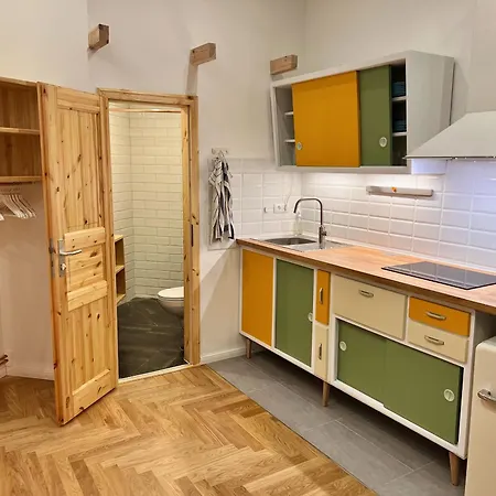 Cozy Designer In Friedrichshain Apartment