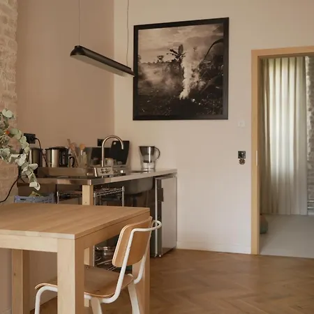 Loft In Historic Factory Building Homestay *