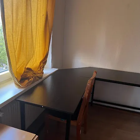 Schillerkiez Helle Zentrale Mit Berliner Charme *