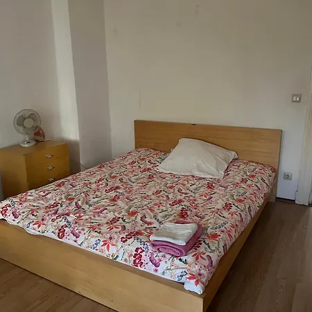 Schillerkiez Helle Zentrale Mit Berliner Charme *